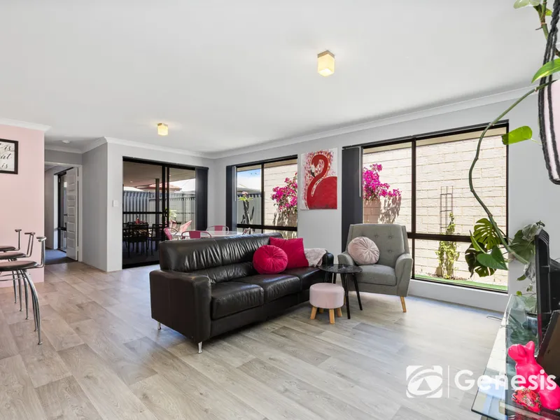 Lifestyle, Modern Luxury and Low Maintenance!