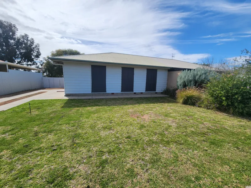 Neat 3 bedroom home in quiet location