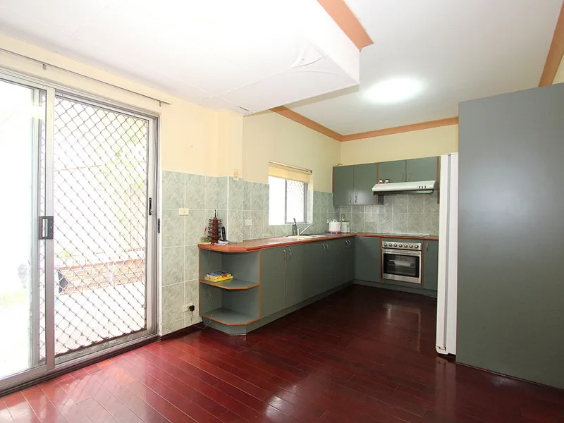 Spacious Split-Level Townhouse