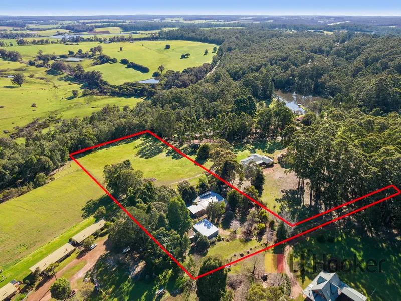 Rammed Earth Home on Gorgeous Grounds