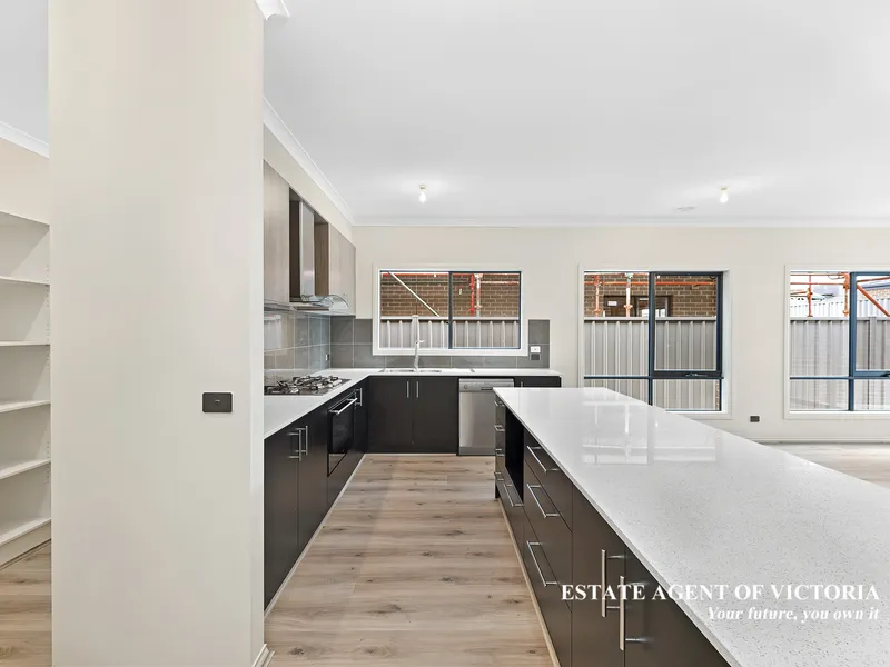BRAND NEW ELEGANCE IN PRIME DESTINATION