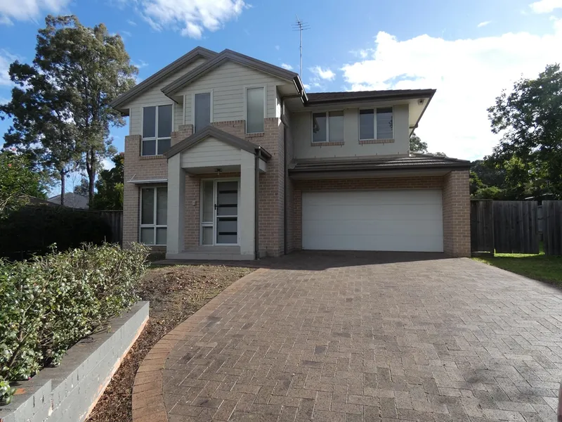 Beautiful Four Bedroom Home in modern estate.
