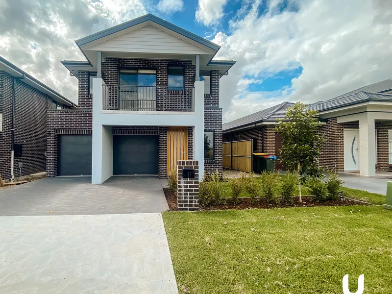 Perfectly Located In The Heart Of Elara!