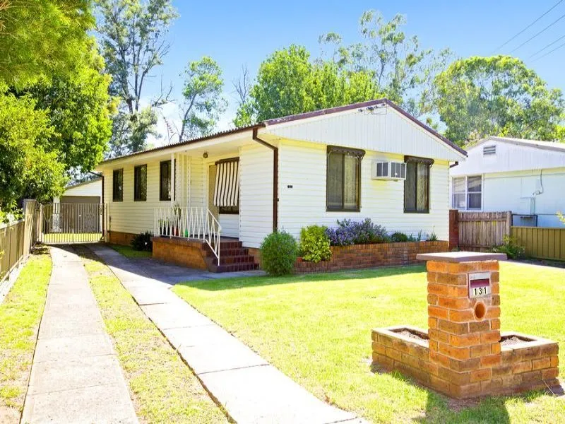 Family Home Close To Schools