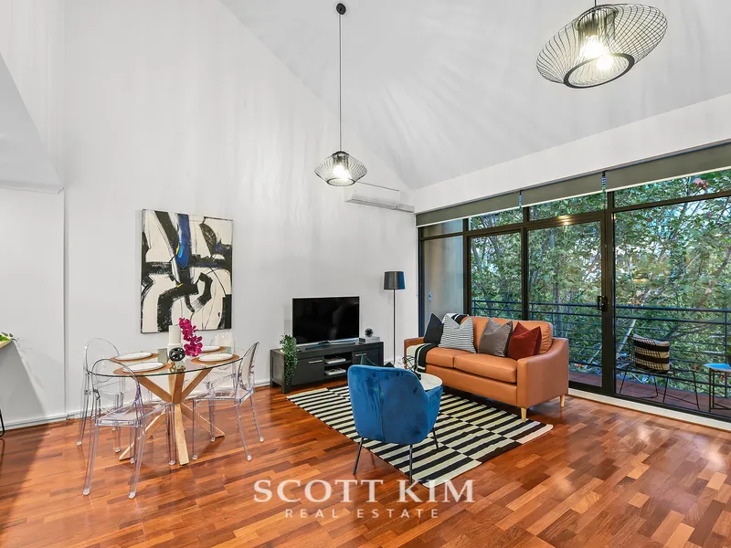 Penthouse on La Trobe