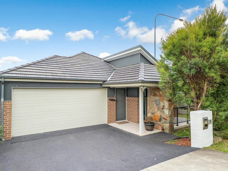 Offering Modern, Convenient Living in Prime Location