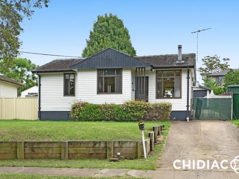 3 Bedroom Family Home| Floorboards throughout | Low Maintenance yard
