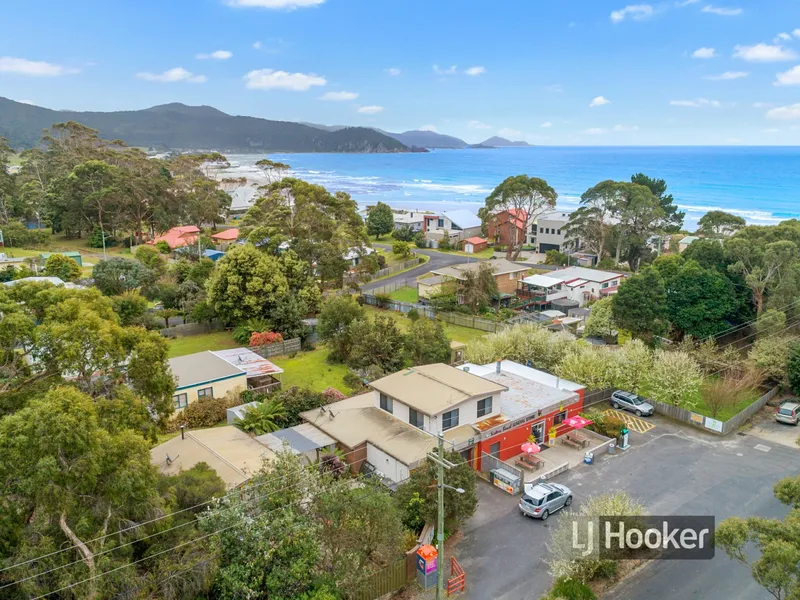Owner Says Sell! - $695,000