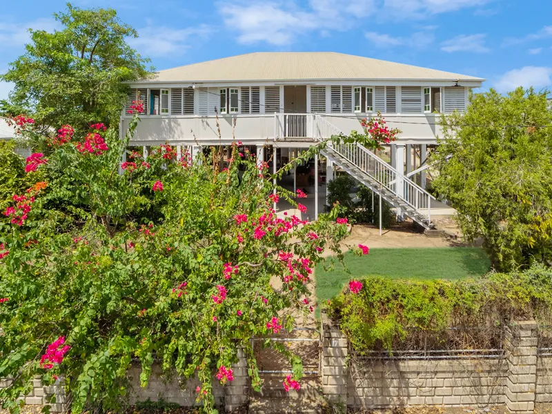 SENSATIONAL SIZE AND CHARACTER