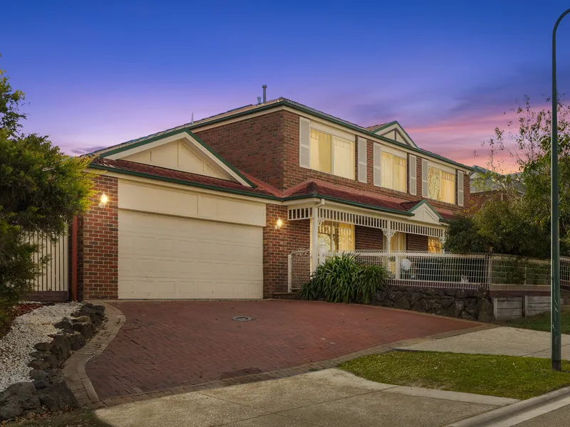 Tahnee Lodge Timeless Beauty