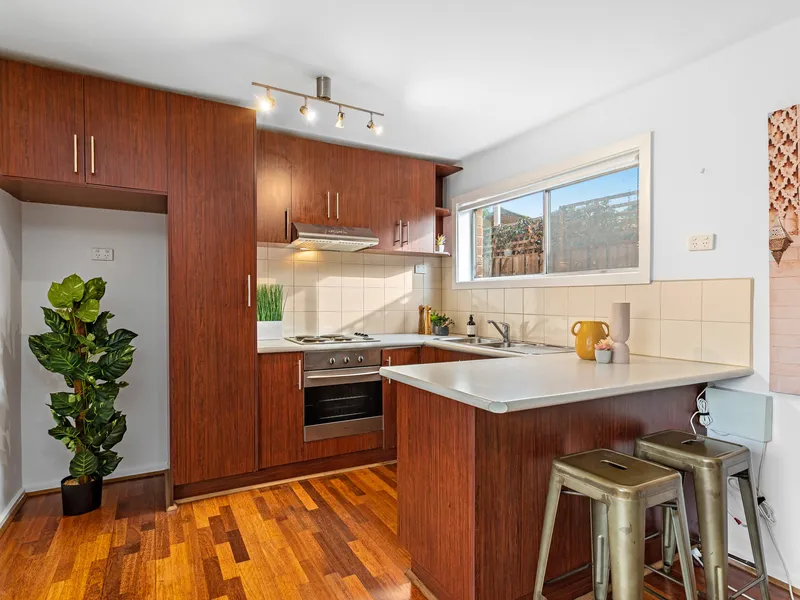Superb Location in the heart of Yarraville Village