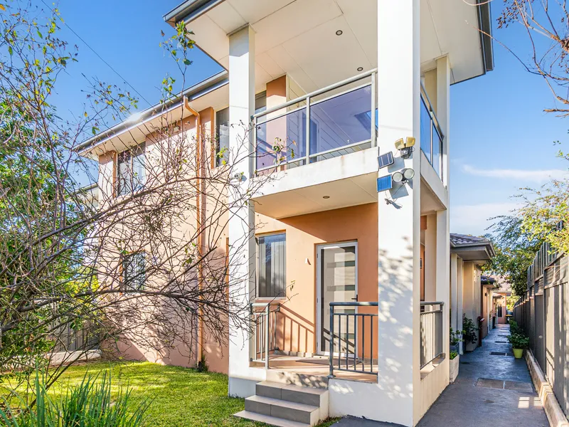 The Lifestyle Appeal of Modern Townhouse Living