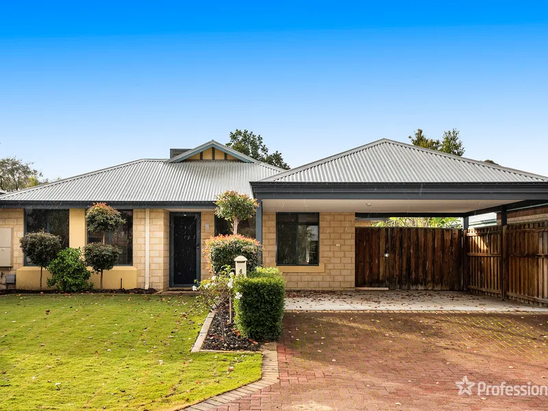 AMAZING VALUE - GREAT LOCATION WITH STREET APPEAL!