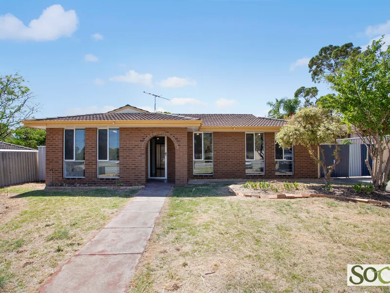 Spacious Home on 708 sqms with a Large Shed!