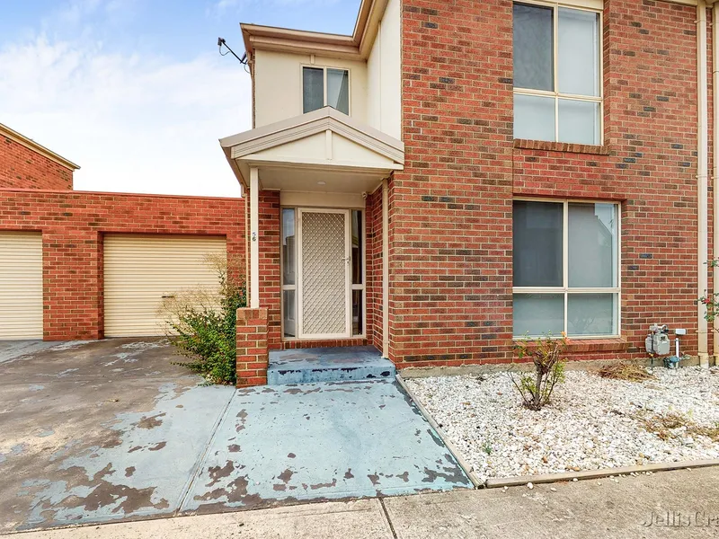 Lakeside Living Awaits