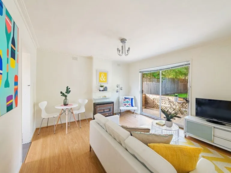 Spacious Unit with Central Convenience!