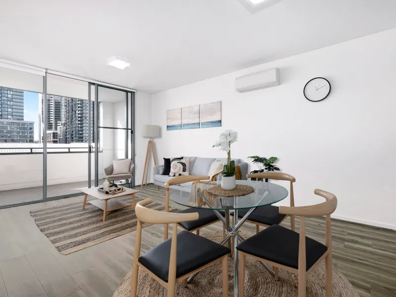 North Facing l Community Living l Total 77 sqm l Cash Booster l Resort Style