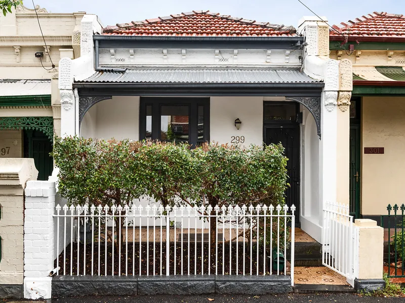 The Best of Both Worlds - Victorian Charm & Timeless Style