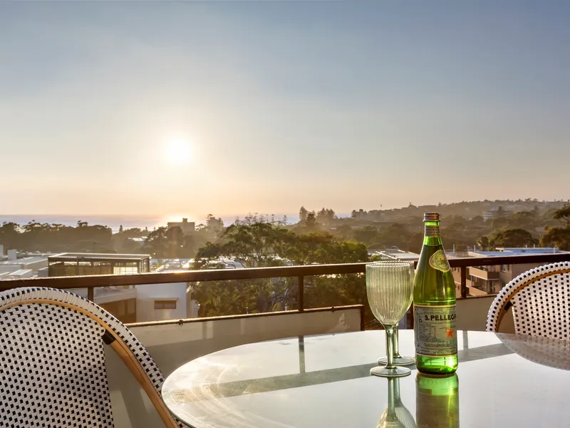 Space and Quality with Lifestyle Coastal Views