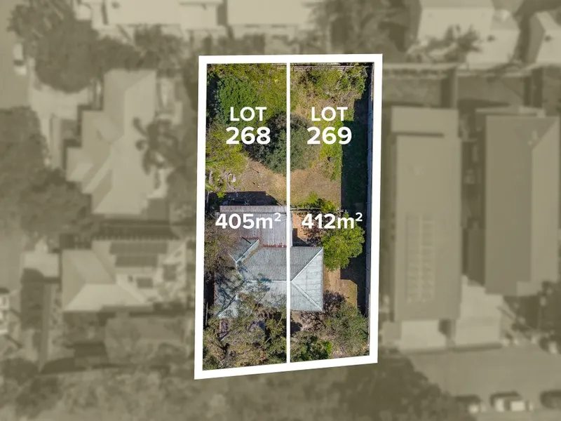 Timber House sitting on 2 lots in HAWTHORNE.