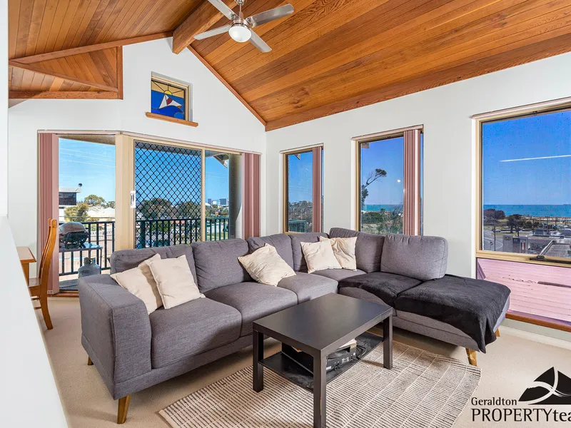 Stunning Ocean and Marina Views