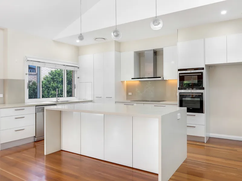 Spacious Home with electricity & water included!