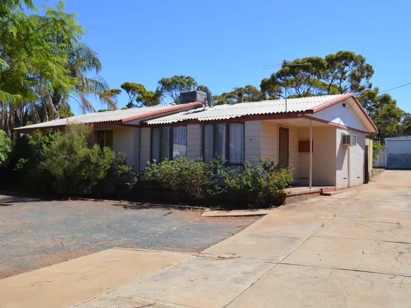 Lovely Brick Home in great location!