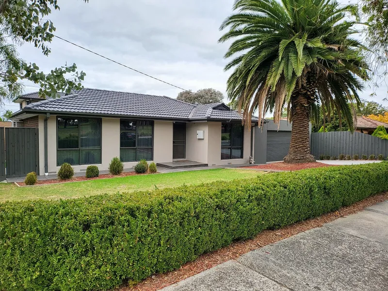 Gorgeous family home in the best location!