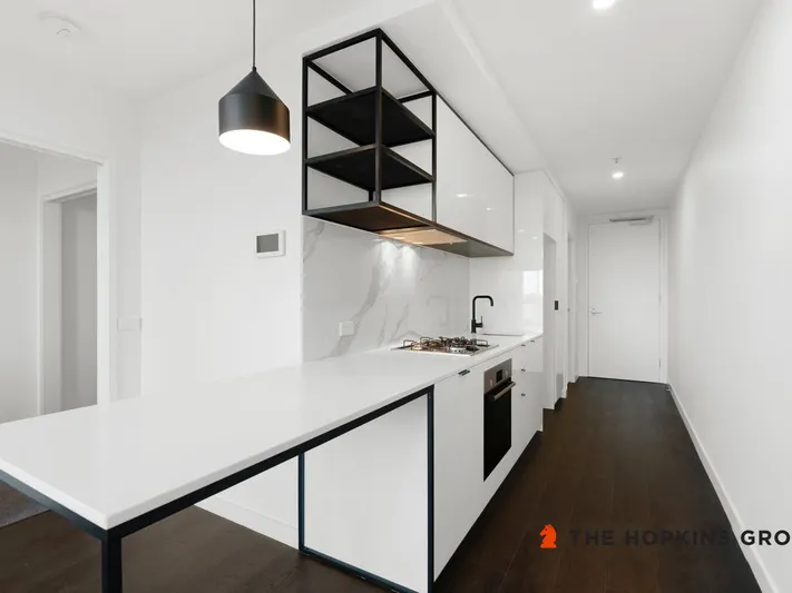 Amenities galore!! Great location…ONE BEDROOM APARTMENT PLUS OFFICE