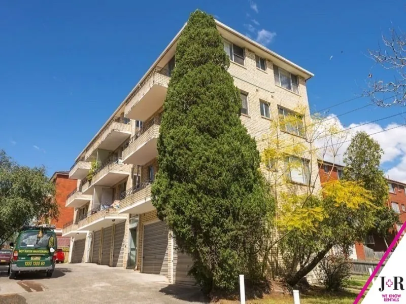 Don't miss out on this newly renovated two bedroom unit in a well maintained block!