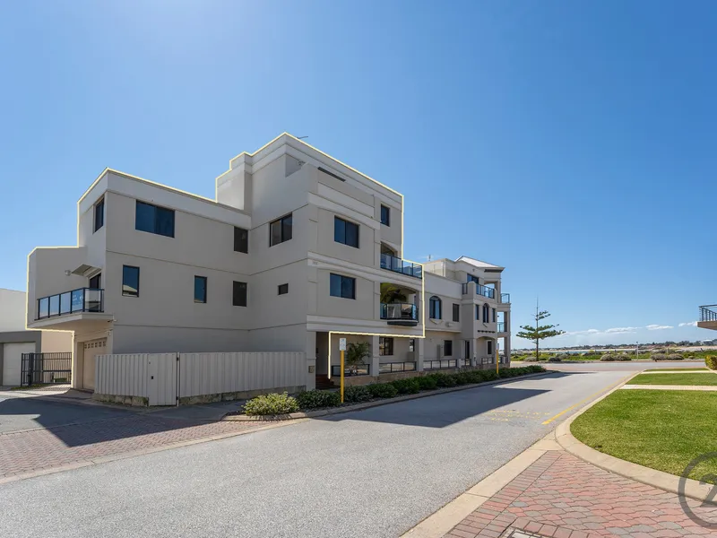 Four floors of penthouse luxury, stunning ocean and Marina views