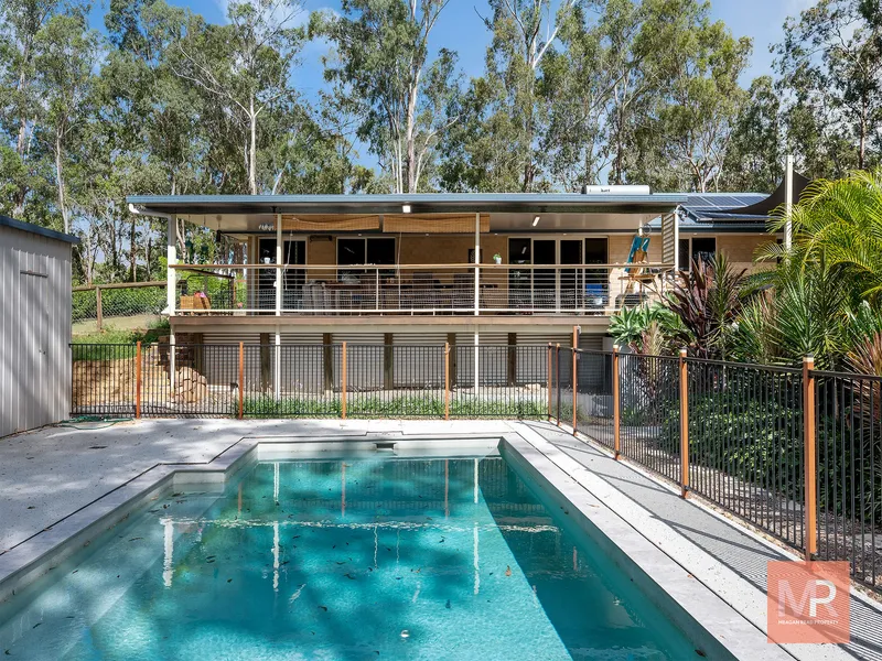 The Acreage Family Dream on 1.25 Acres