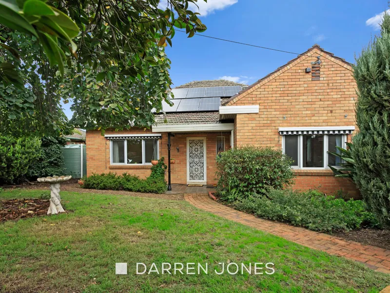 A Perfect Balance Of Warmth, Privacy And Modern Comfort