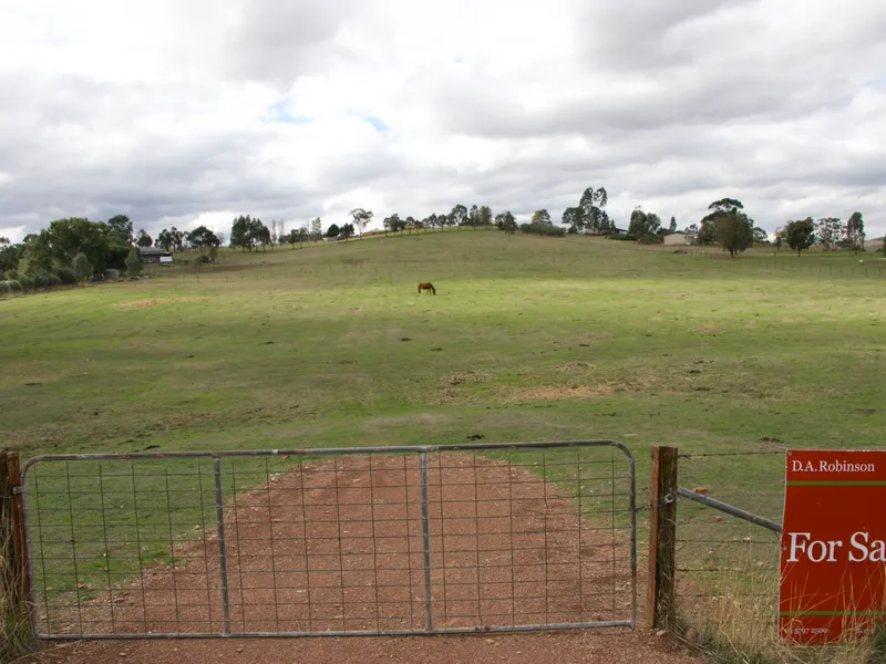 5 Beautiful Acres