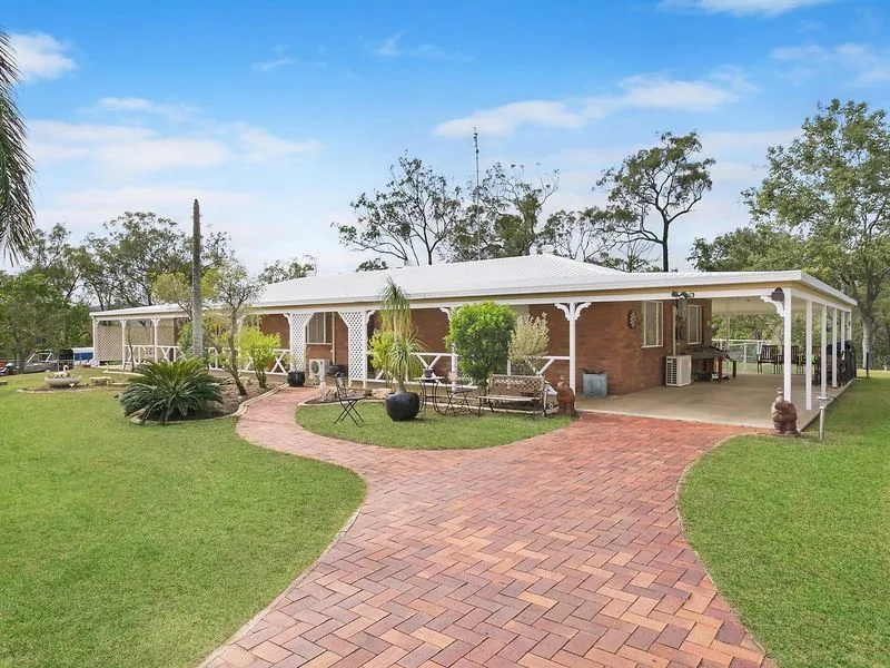 Ideal country haven for humans and horses