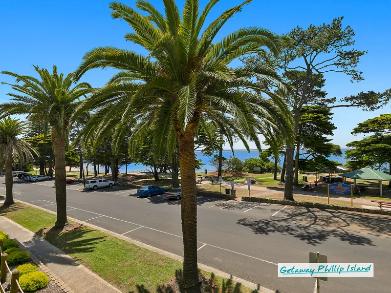 Stunning views, perfect holiday retreat.