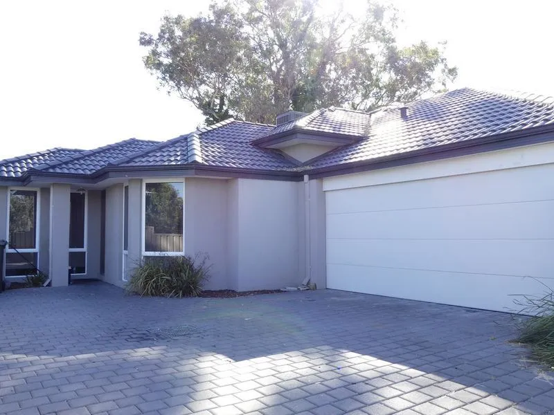 SUPERB LOACTION MODERN EASY CARE HOME