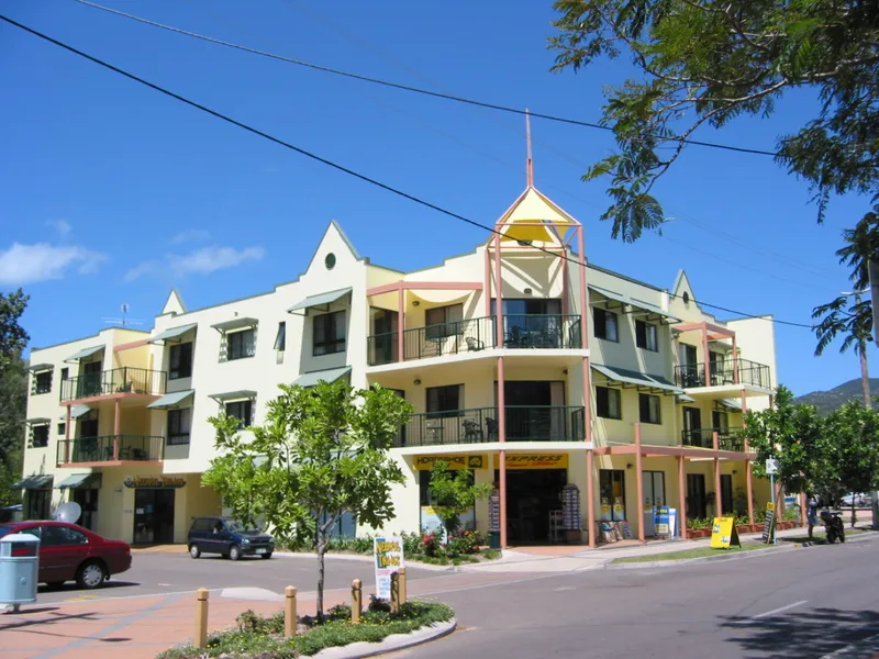 First time on offer.  Luxury Beach front apartment with views over the Coral Sea and 3 klm beach 