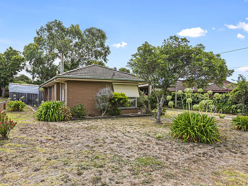 SOLID FIRST HOME OR INVESTMENT IN ESTABLISHED GROVEDALE