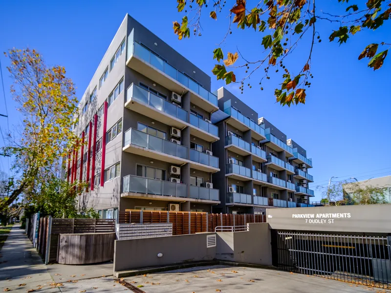 One Bedroom Apartment Available At Caulfield East