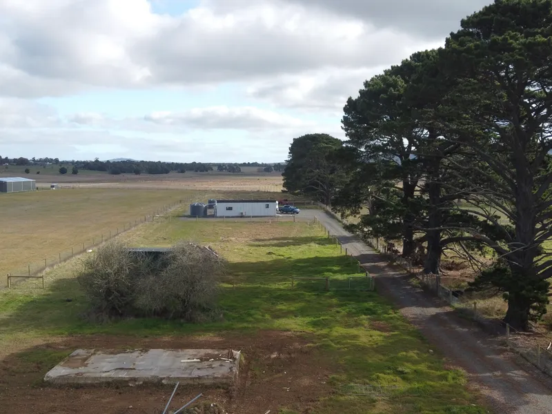 Welcome To The Historic Town of Lancefield.