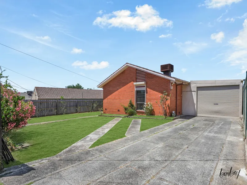 Beautiful Family Home!! Offers Welcome before Auction