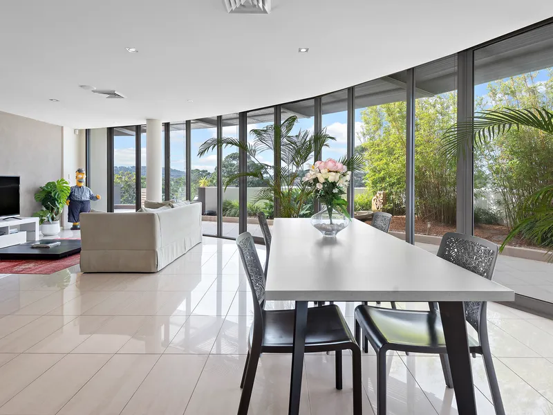 Space, style, and sophistication in the heart of Mona Vale 