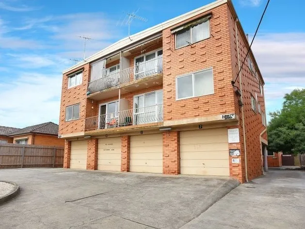 Fantastic Two Bedroom Apartment in Pascoe Vale!