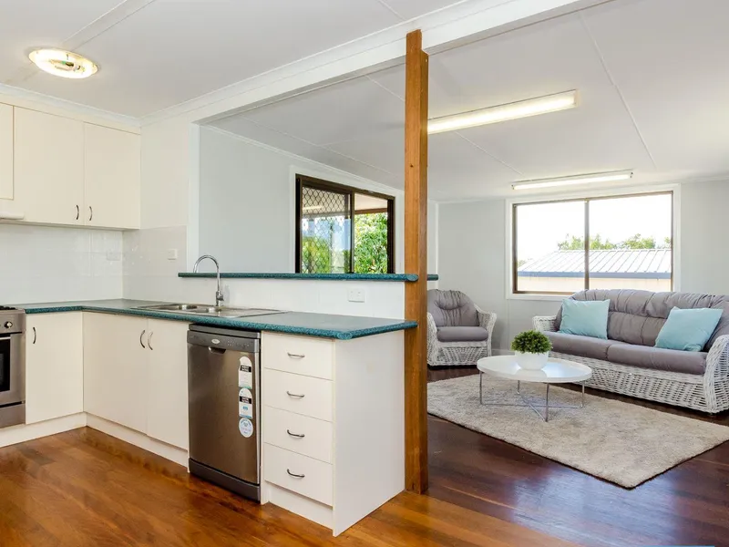 3 BEDROOM HOME WITH SHED, CLOSE TO THE BEACH