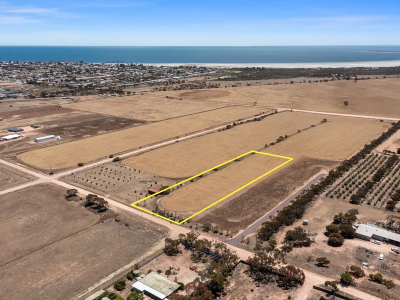 1 hectare Rural Living Block with Distant Seaviews overlooking Moonta Bay
