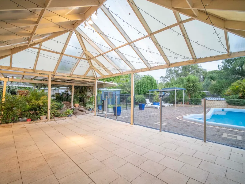 The Best of Both Worlds