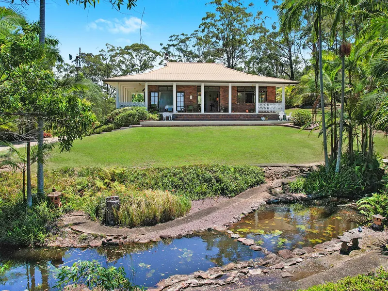 RARE OPPORTUNITY: GRAND 'CHEVERTON' ESTATE