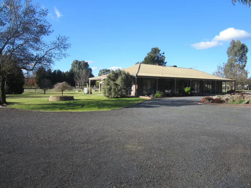 A Grade LIFE STYLE ON 10 ACRES PROPERTY