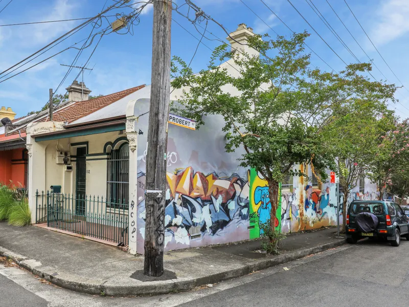 Terrific 5m Wide Semi With Three Street Access